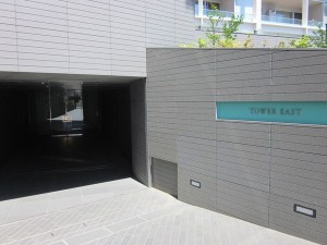 DBF15LA0042_1506061100